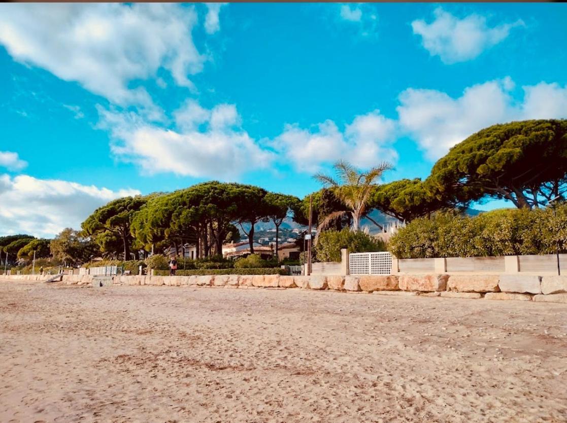 Plage / Beach / Marines De Gassin / Saint-Tropez Eksteriør bilde